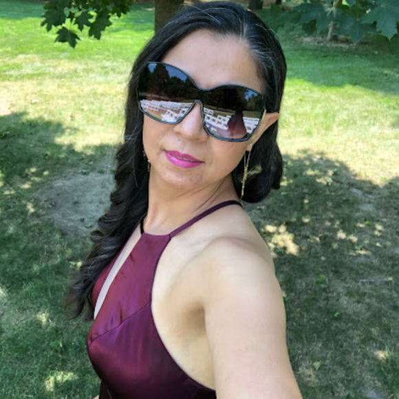 Meet your Posher, Dora a - Picture 1 of 1